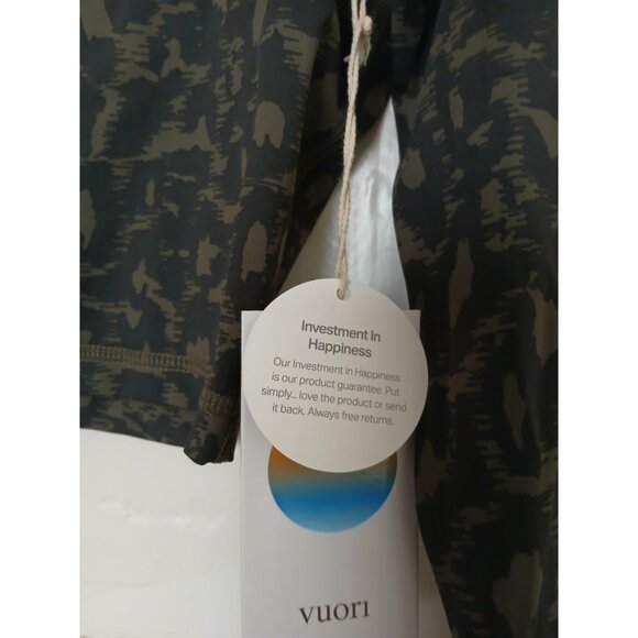 NWT Vuori Dune Crop Top Long Sleeve Oregano Spots Olive Green Athletic Yoga New - Picture 7 of 13